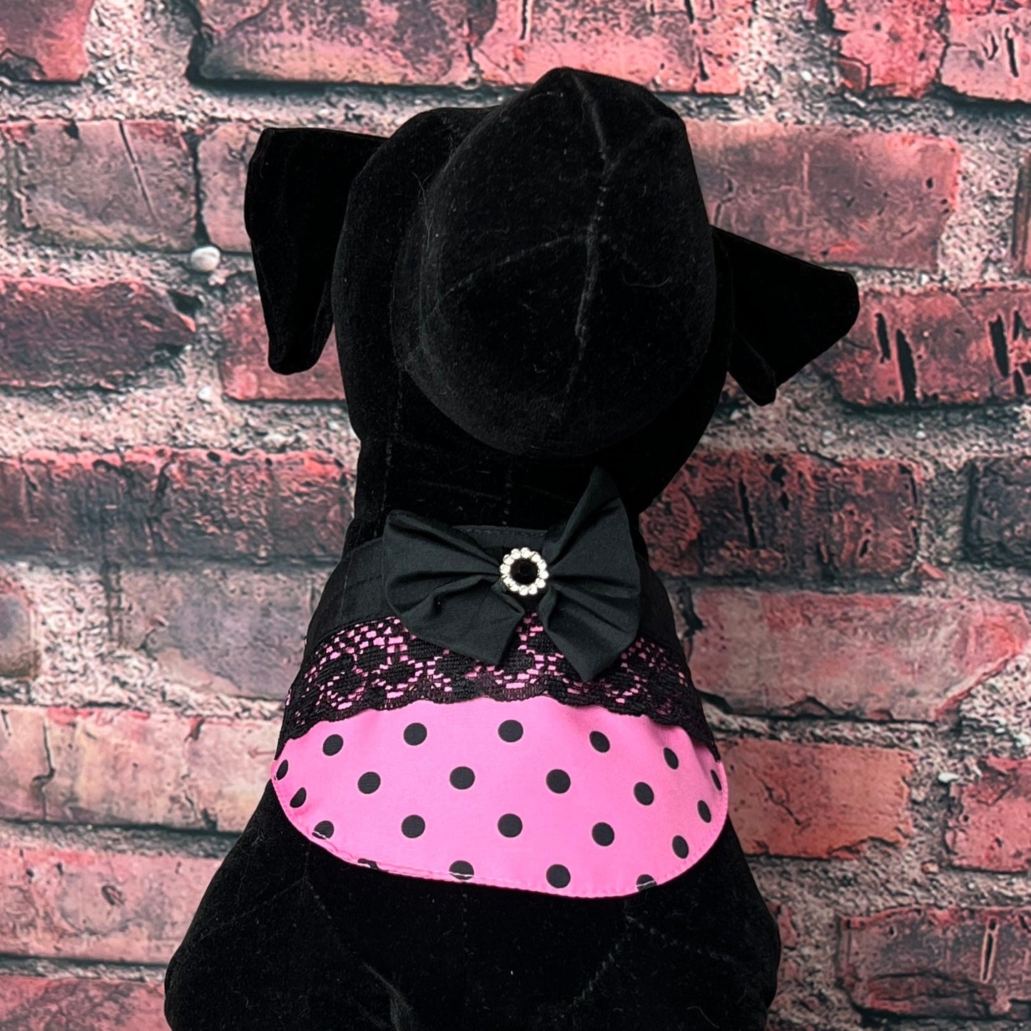 PINK W/ BLACK DOTS GIRL BIB 4 PACK