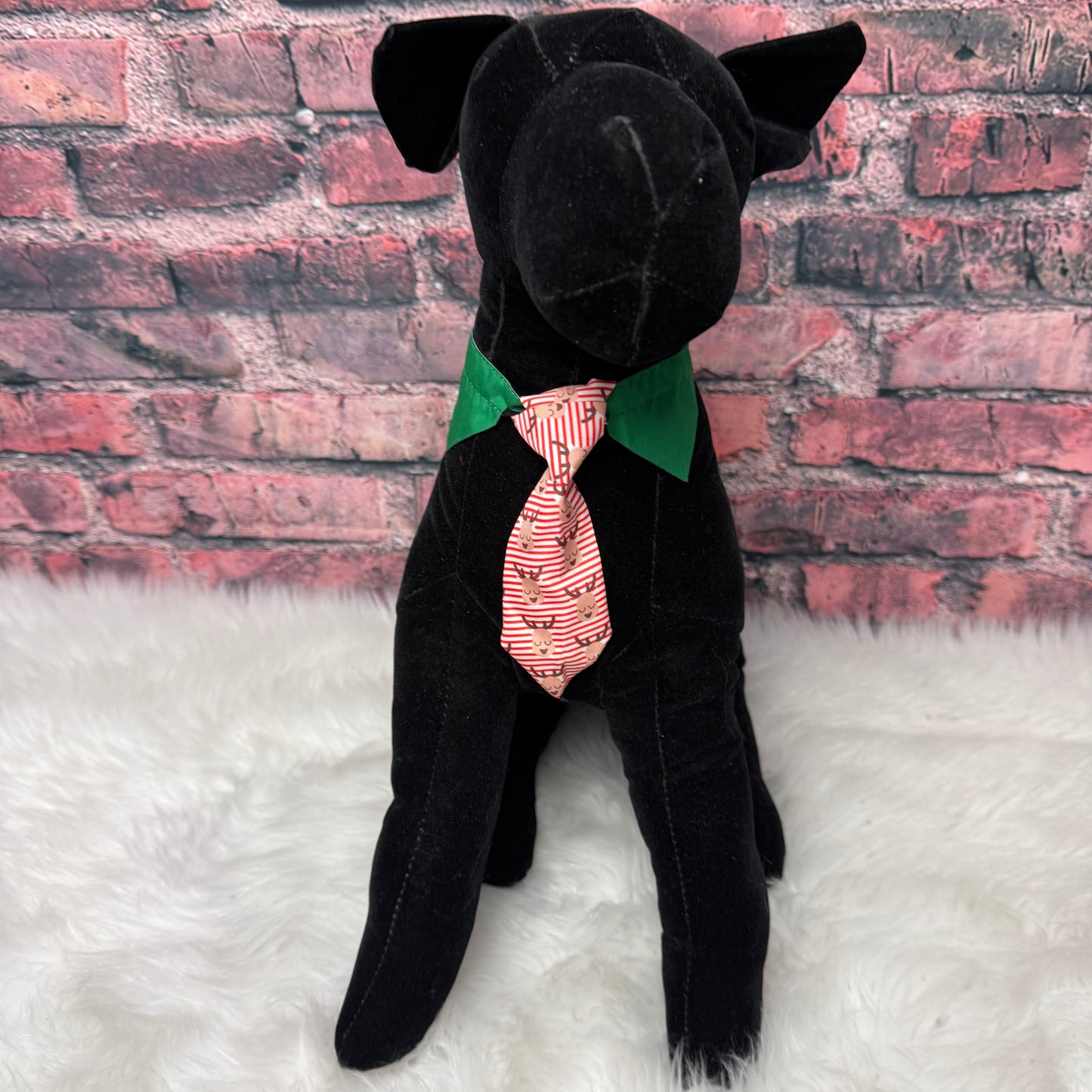 Stripped Reindeer Tie Small -4 pack