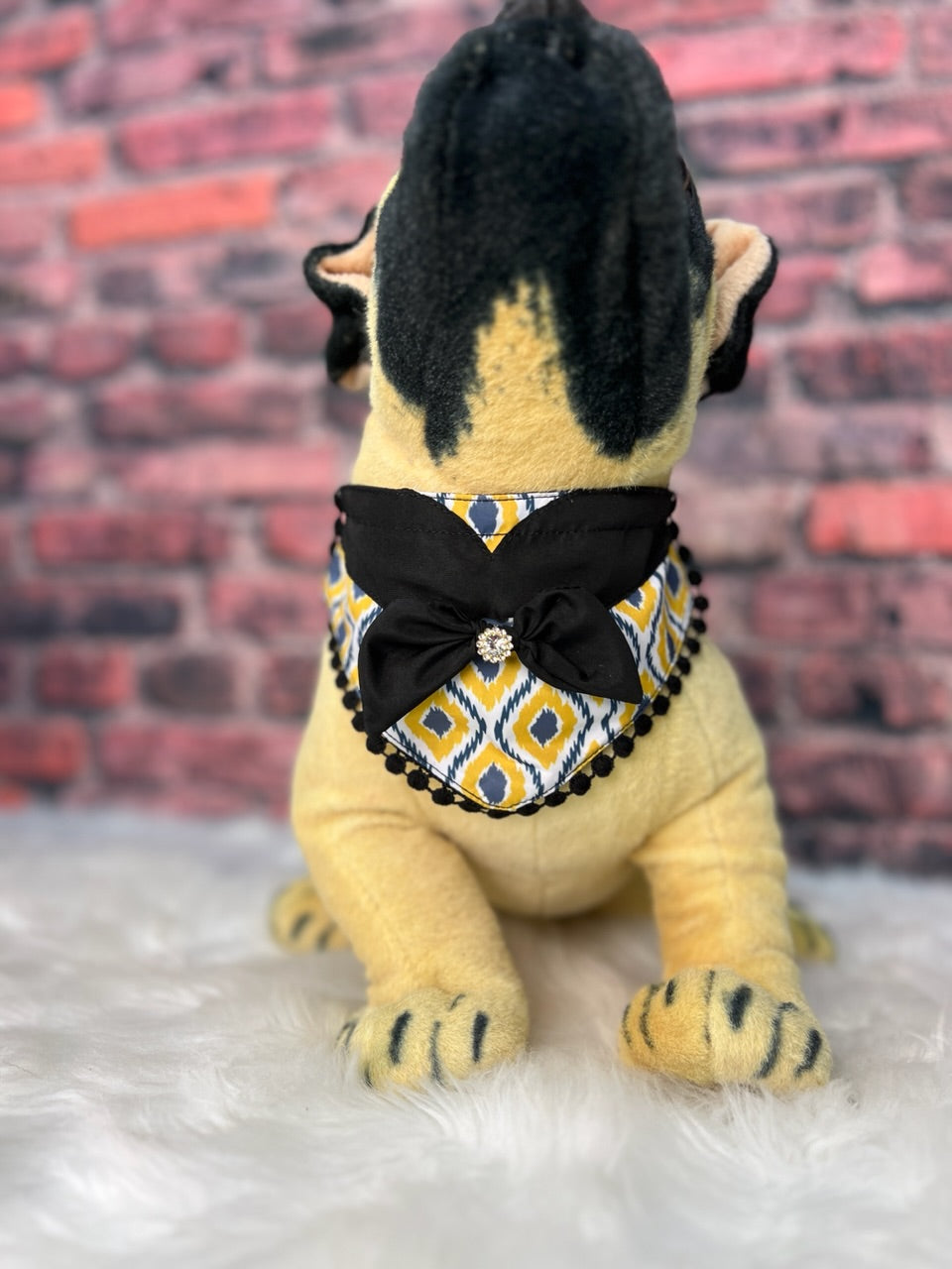 GOLD AND GREY BIG GIRL BIB- 4 PACK