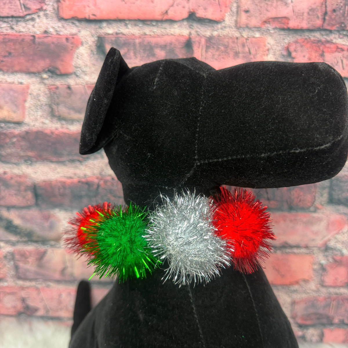 TINSLE BALL NECKBAND- GREEN /RED/SILVER-4 PACK