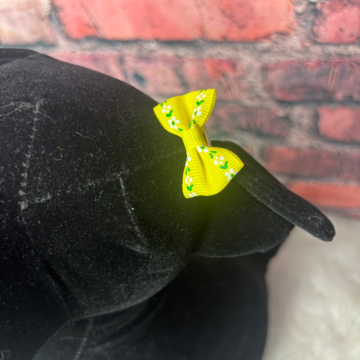 SMALL YELLOW FLOWERS CLIP - 6 PACK