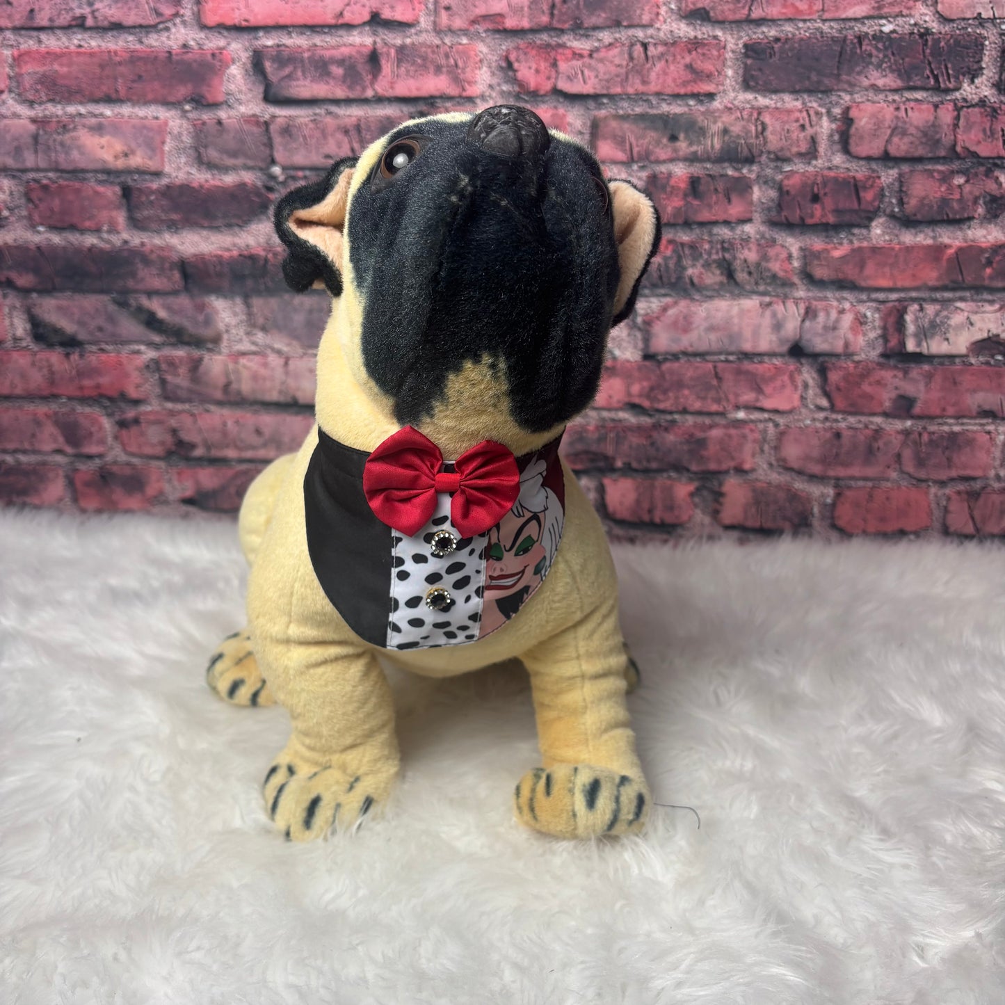 Dalmations Cruella Bib - 4 Pack