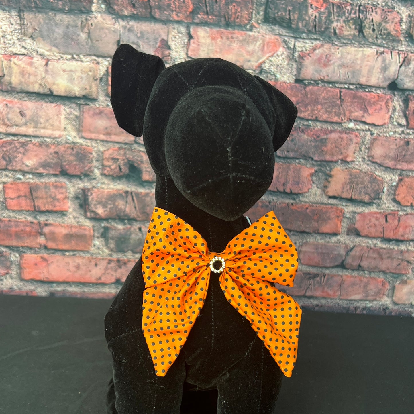 ORANGE POLKA DOTS BOWTIE WITH TAILS 6 PACK