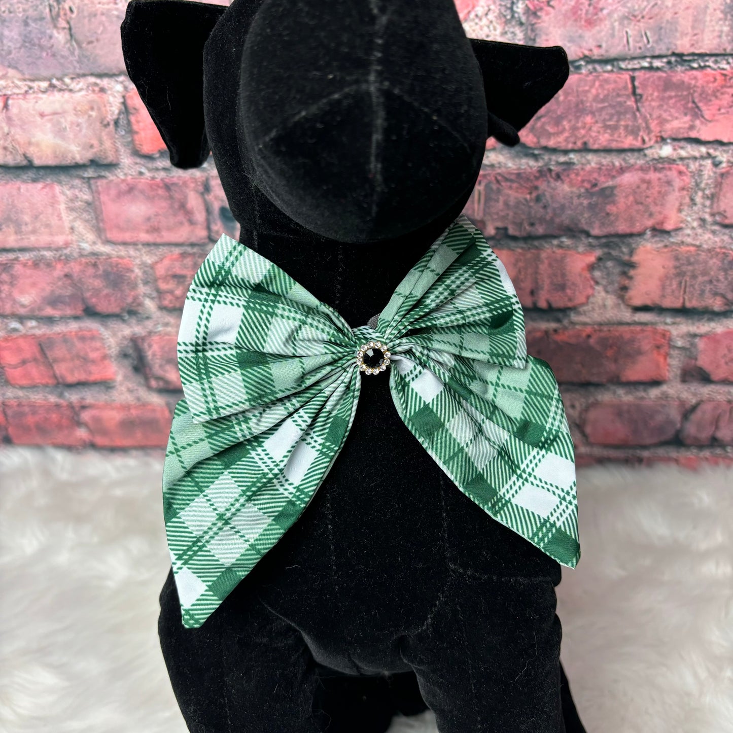 GREEN PLAID BOWTIE W/ TAILS - 6 PACK