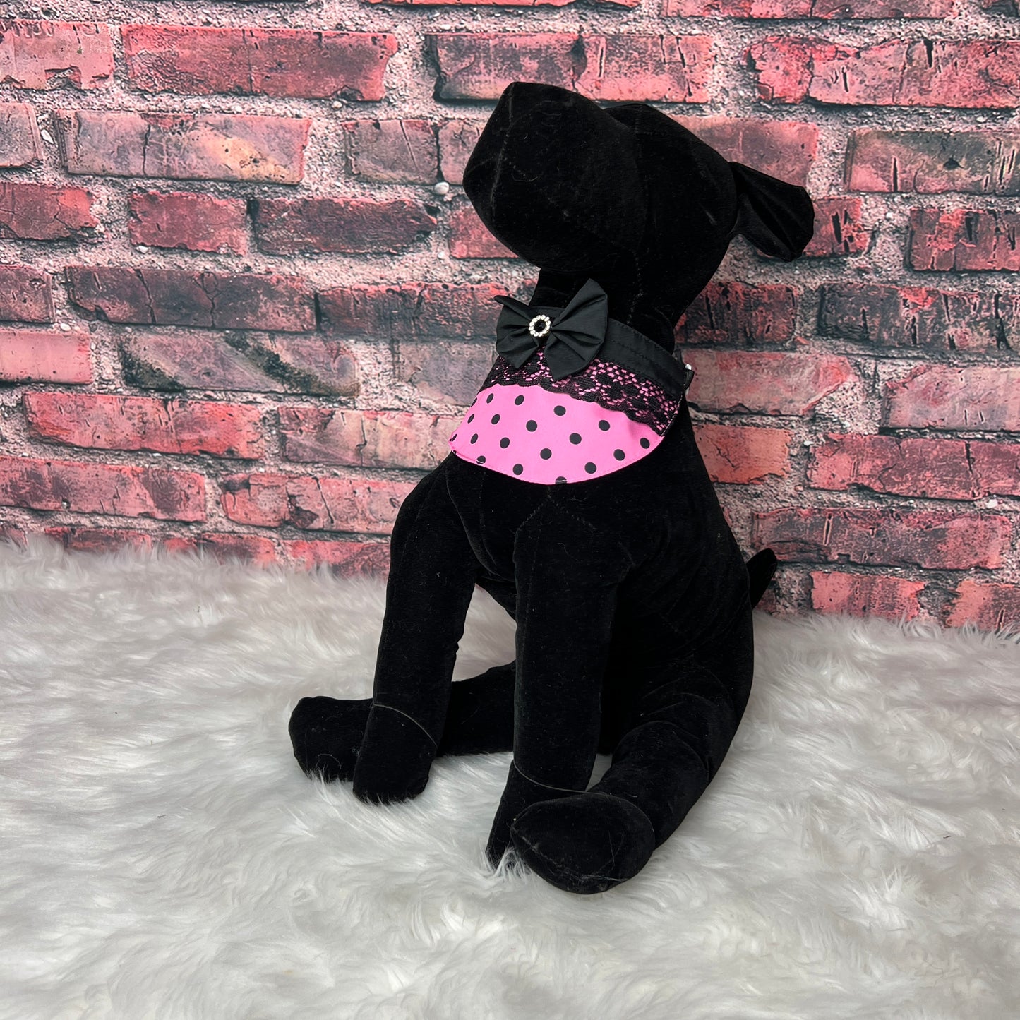 PINK W/ BLACK DOTS GIRL BIB 4 PACK