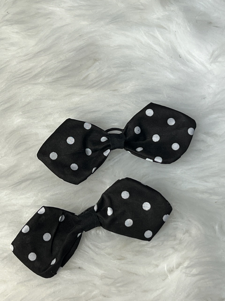 Black and white polka dots bow 8 pack