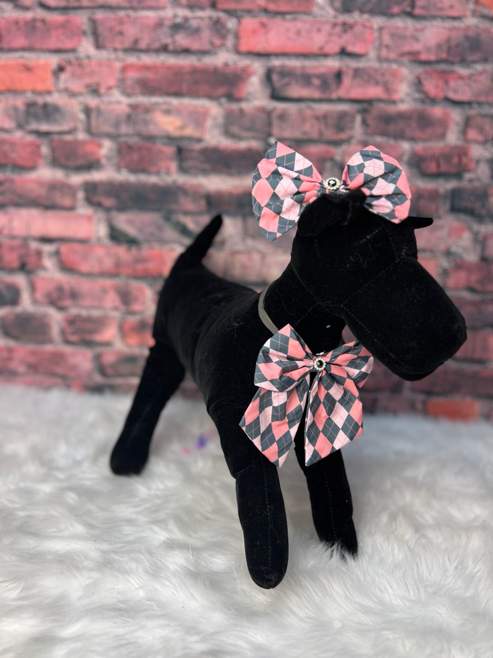 Pink and grey ARGYLE bow tie with tails(6 INCH)  6 pack