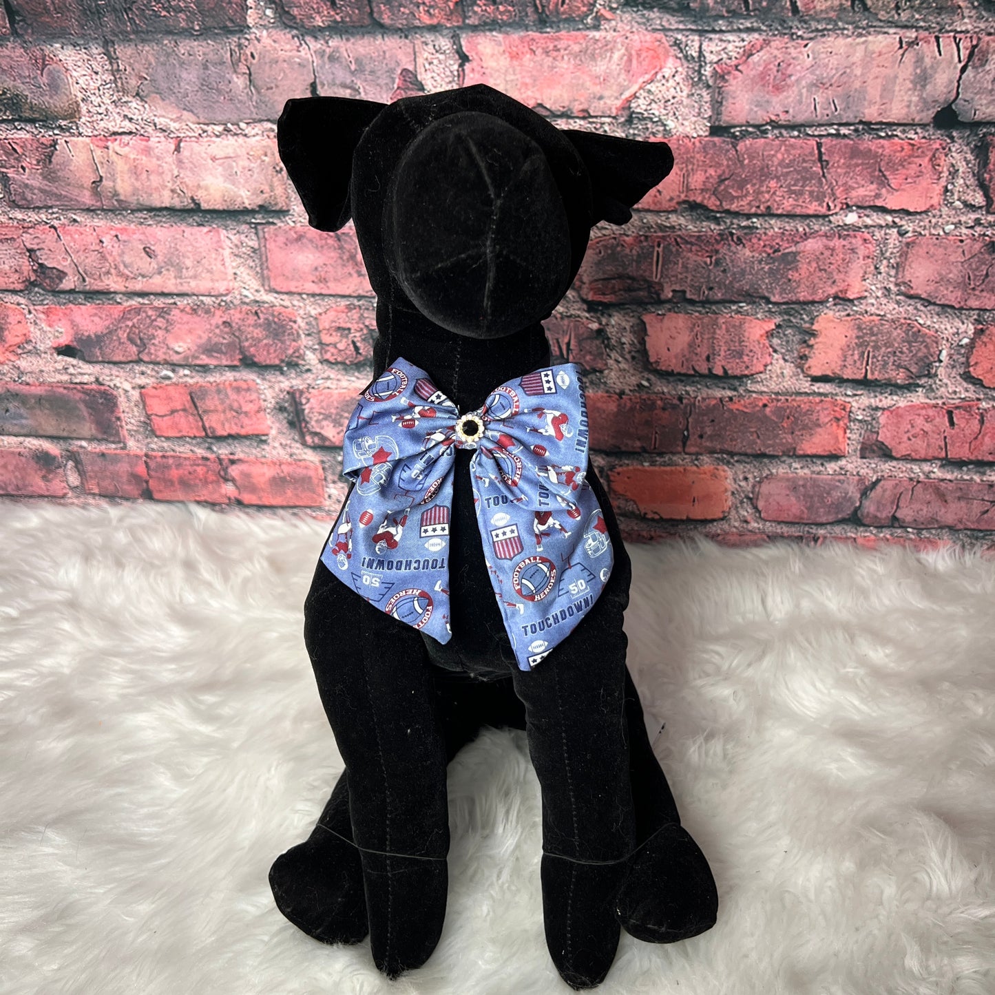 VINTAGE FOOTBALL BOWTIE WITH TAILS 6 PACK