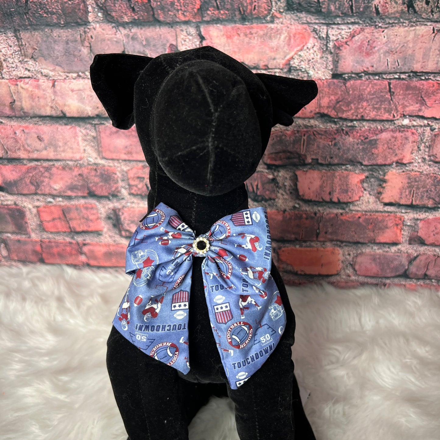 VINTAGE FOOTBALL BOWTIE WITH TAILS 6 PACK