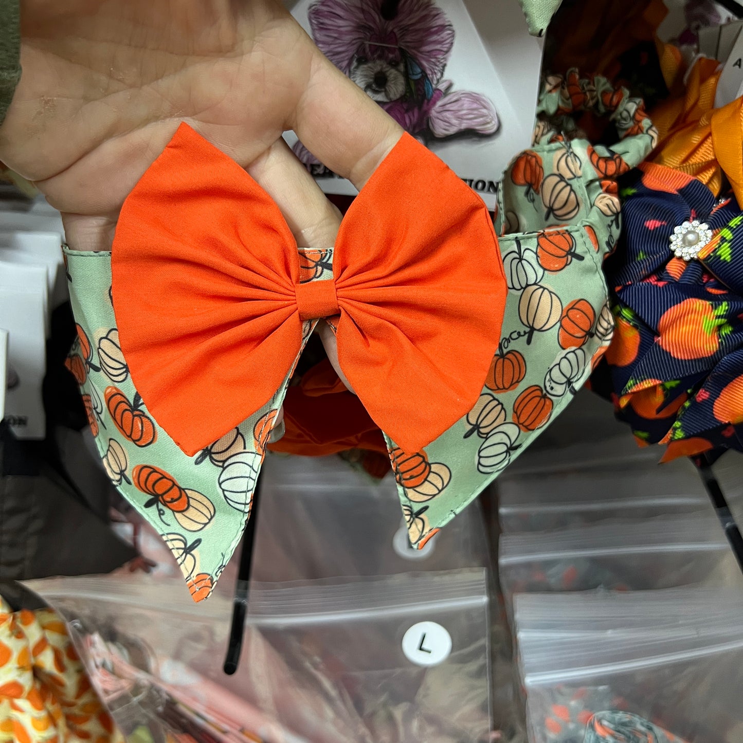 LIVE MINT PUMPKIN SHIRT BOWTIE 4 PK