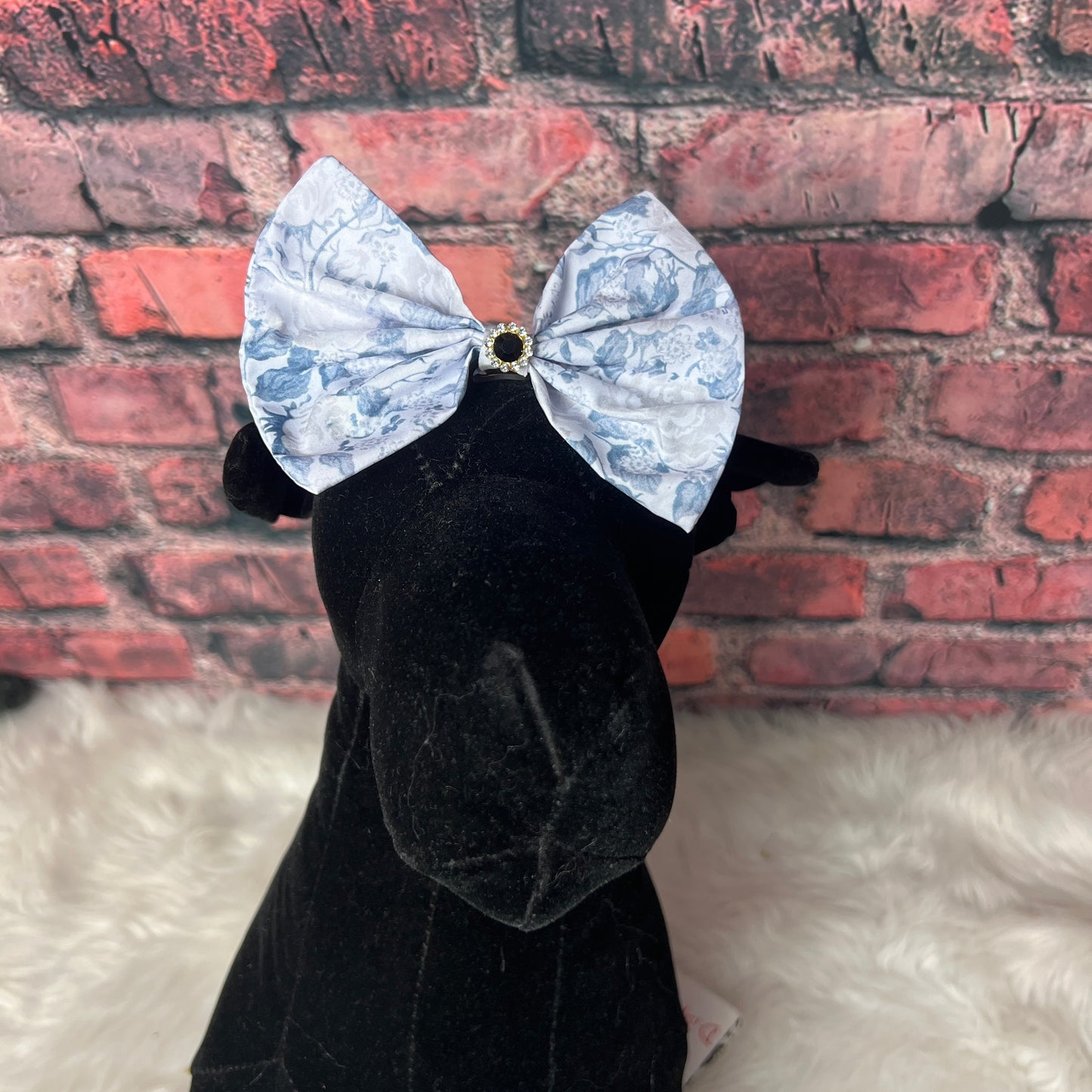 GRAY FLORAL OVERSIZED BOW - 6 PACK