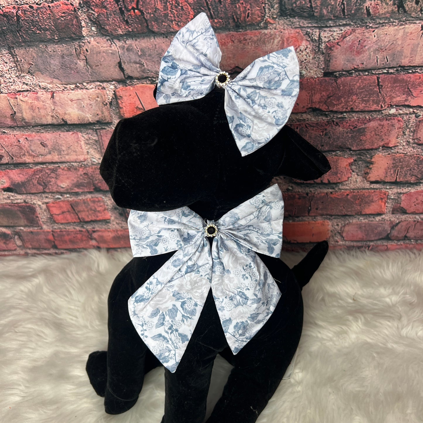 GRAY FLORAL BOWTIE WITH TAILS - 6 PACK