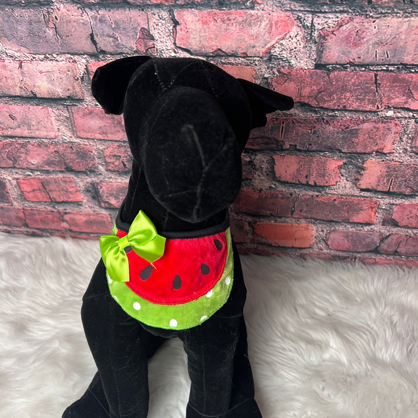 WATERMELLON TIE ON BIB 4 PACK