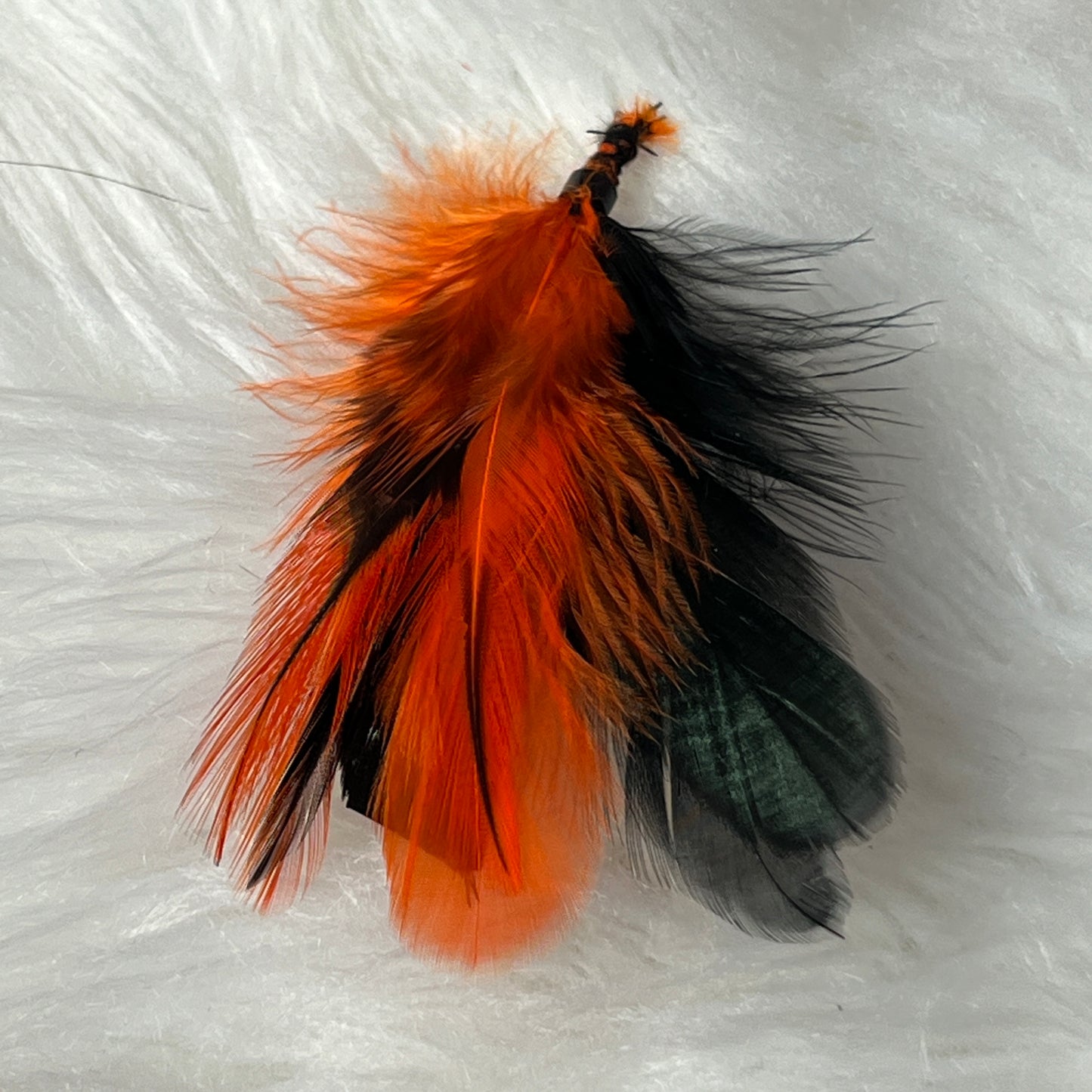 FEATHER EXTENSIONS 10 PACK ORANGE AND BLACK