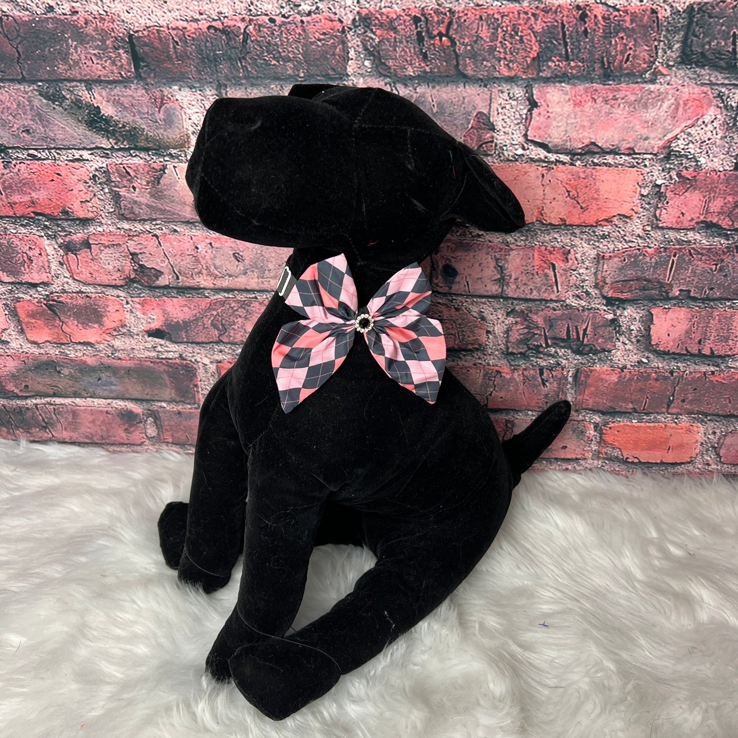 Pink and grey ARGYLE bow tie with tails(4 INCH)  6 pack